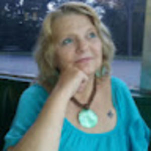 Meet your Posher, Debby